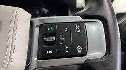 2024 (73) LAND ROVER DISCOVERY 3.0 D300 Dynamic HSE 5dr Auto 5421122