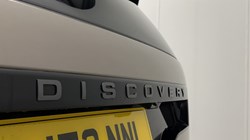 2024 (73) LAND ROVER DISCOVERY 3.0 D300 Dynamic HSE 5dr Auto 5421151