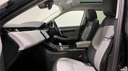2025 (74) LAND ROVER RANGE ROVER EVOQUE 1.5 P270e Dynamic SE 5dr Auto 5425365