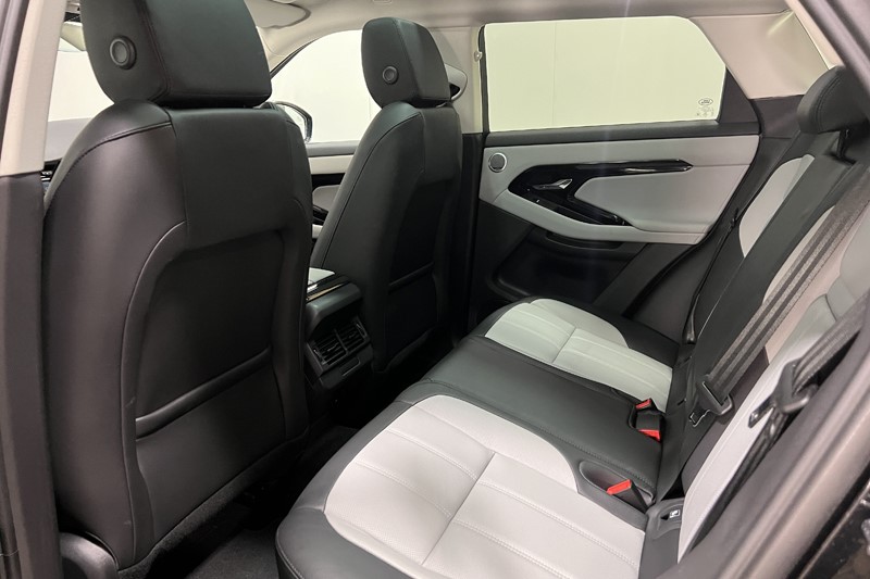 2025 (74) LAND ROVER RANGE ROVER EVOQUE 1.5 P270e Dynamic SE 5dr Auto 5425399