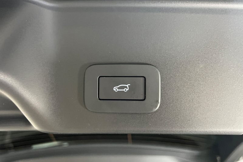2025 (74) LAND ROVER RANGE ROVER EVOQUE 1.5 P270e Dynamic SE 5dr Auto 5425403