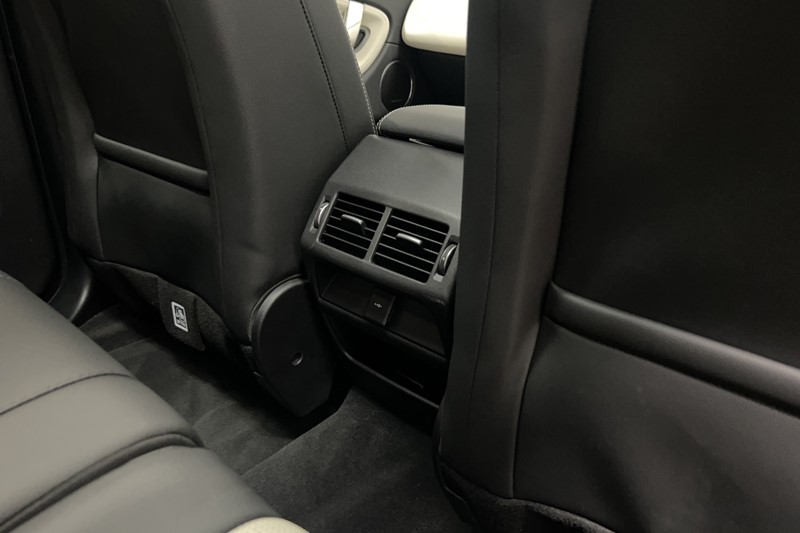 2023 (72) LAND ROVER DISCOVERY SPORT 1.5 P300e R-Dynamic SE 5dr Auto [5 Seat] 5441202