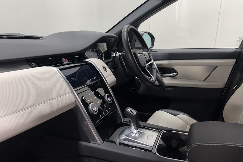 2023 (72) LAND ROVER DISCOVERY SPORT 1.5 P300e R-Dynamic SE 5dr Auto [5 Seat] 5441228