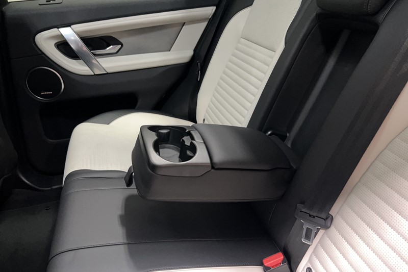 2023 (72) LAND ROVER DISCOVERY SPORT 1.5 P300e R-Dynamic SE 5dr Auto [5 Seat] 5441233
