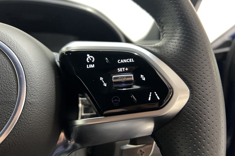 2023 (23) JAGUAR E-PACE 1.5 P300e R-Dynamic S 5dr Auto 5464760