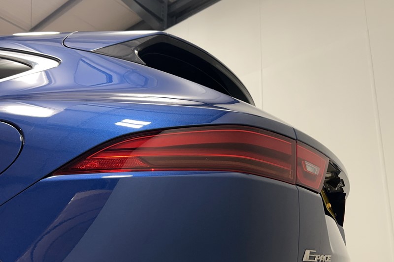 2023 (23) JAGUAR E-PACE 1.5 P300e R-Dynamic S 5dr Auto 5464783