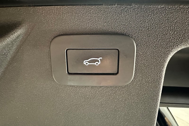2023 (73) LAND ROVER DISCOVERY SPORT 1.5 P300e Dynamic SE 5dr Auto [5 Seat] 5457837
