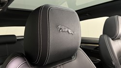 2023 (23) JAGUAR F-PACE 2.0 D200 R-Dynamic SE Black 5dr Auto AWD 5435017