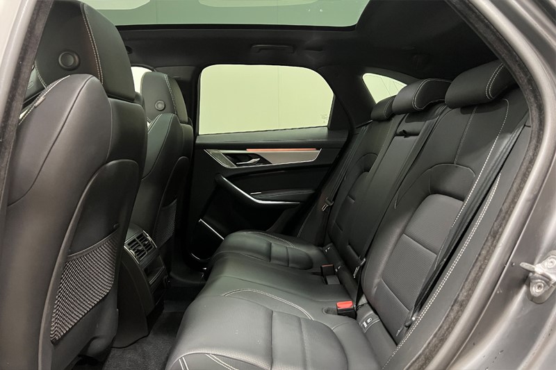 2023 (23) JAGUAR F-PACE 2.0 D200 R-Dynamic SE Black 5dr Auto AWD 5435001