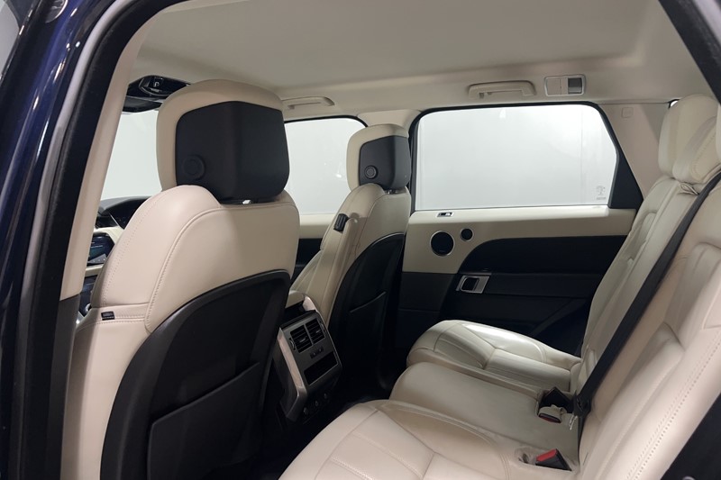 2022 (22) LAND ROVER RANGE ROVER SPORT 3.0 D250 HSE 5dr Auto 5462241