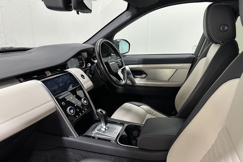 2022 (22) LAND ROVER DISCOVERY SPORT 1.5 P300e Urban Edition 5dr Auto [5 Seat] 5458708