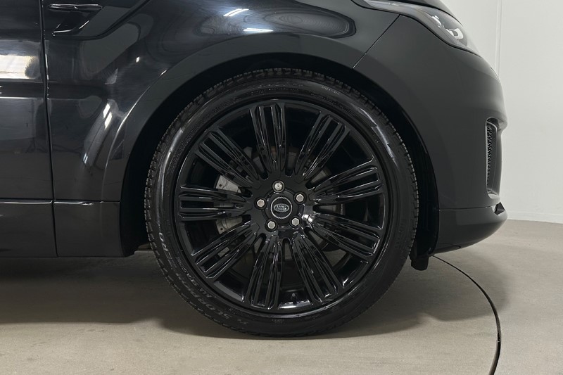 2022 (22) LAND ROVER RANGE ROVER SPORT 3.0 D300 HSE Dynamic Black 5dr Auto 5445718