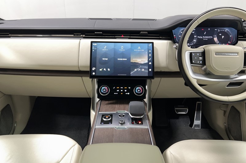 2021 (71) LAND ROVER RANGE ROVER 3.0 D300 Autobiography 4dr Auto 5506308