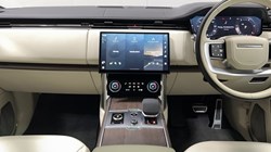 2021 (71) LAND ROVER RANGE ROVER 3.0 D300 Autobiography 4dr Auto 5506308