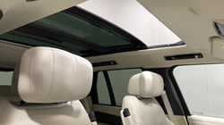 2021 (71) LAND ROVER RANGE ROVER 3.0 D300 Autobiography 4dr Auto 5506318