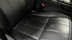 2021 (21) LAND ROVER RANGE ROVER EVOQUE 2.0 D200 R-Dynamic HSE 5dr Auto 5461778