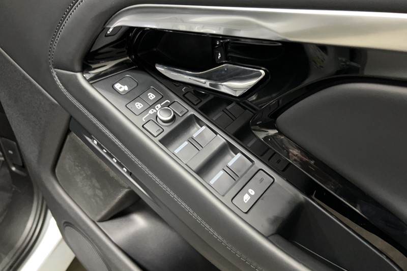 2021 (21) LAND ROVER RANGE ROVER EVOQUE 2.0 D200 R-Dynamic HSE 5dr Auto 5461774