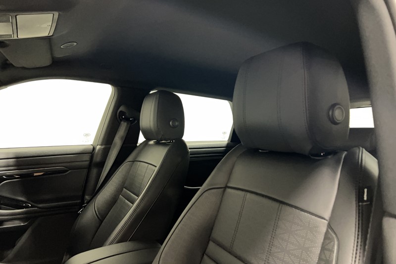2021 (21) LAND ROVER RANGE ROVER EVOQUE 2.0 D200 R-Dynamic HSE 5dr Auto 5461792