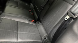 2021 (21) LAND ROVER RANGE ROVER EVOQUE 2.0 D200 R-Dynamic HSE 5dr Auto 5461795