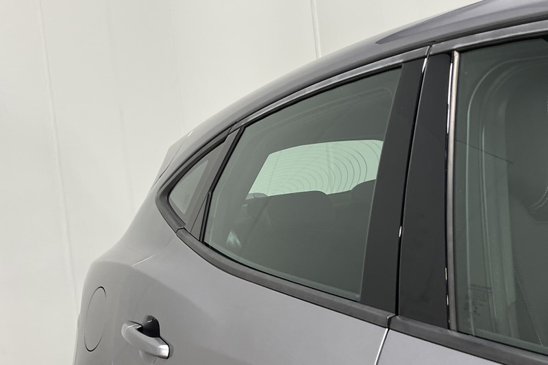 2023 (72) JAGUAR E-PACE 1.5 P300e R-Dynamic SE 5dr Auto 5441655