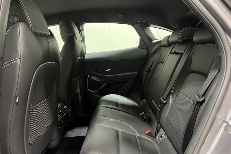 2023 (72) JAGUAR E-PACE 1.5 P300e R-Dynamic SE 5dr Auto 5441614
