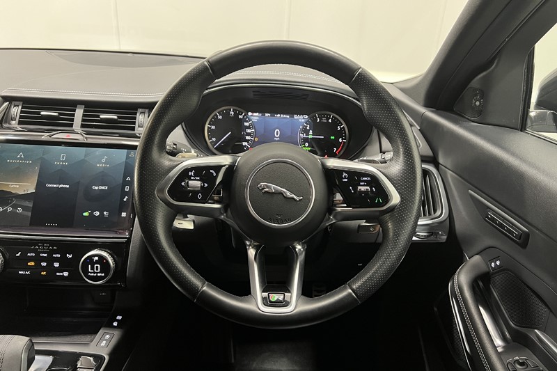 2023 (72) JAGUAR E-PACE 1.5 P300e R-Dynamic SE 5dr Auto 5441621
