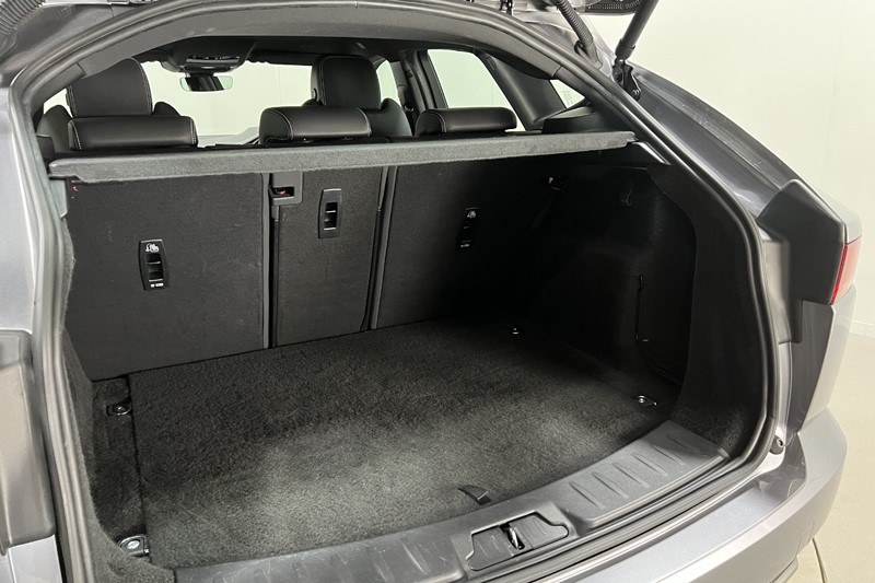 2023 (72) JAGUAR E-PACE 1.5 P300e R-Dynamic SE 5dr Auto 5441651