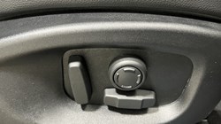 2023 (72) JAGUAR E-PACE 1.5 P300e R-Dynamic SE 5dr Auto 5441628