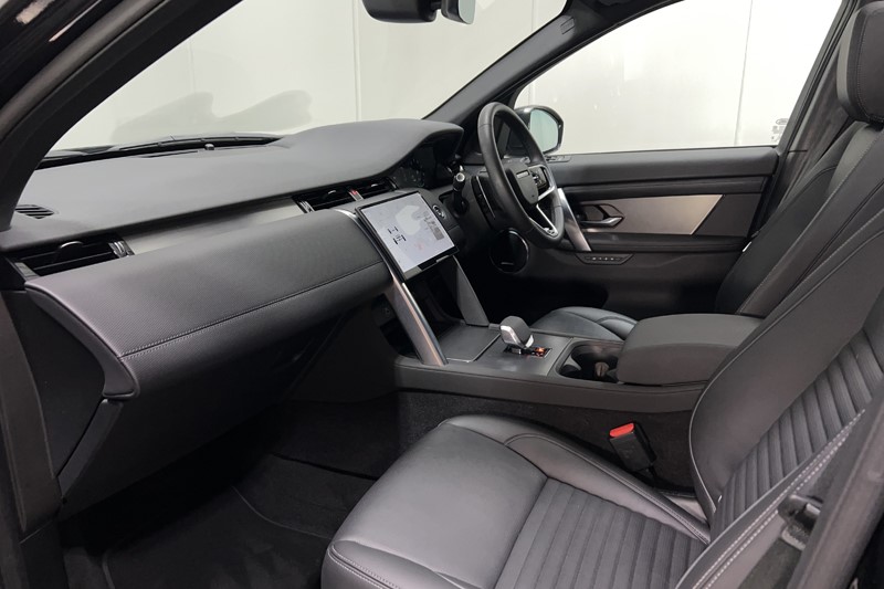 2025 (74) LAND ROVER DISCOVERY SPORT 1.5 P270e Dynamic SE 5dr Auto [5 Seat] 5461086