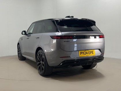 2024 (24) LAND ROVER RANGE ROVER SPORT 3.0 D300 Dynamic SE 5dr Auto