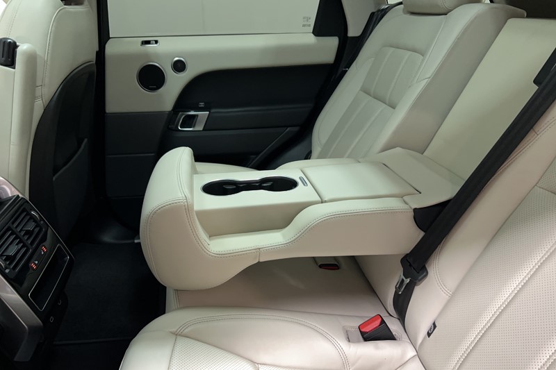 2022 (22) LAND ROVER RANGE ROVER SPORT 3.0 D250 HSE Silver 5dr Auto 5430586