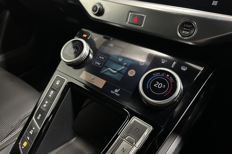 2024 (24) JAGUAR I-PACE 294kW EV400 R-Dynamic HSE Black 90kWh 5dr Auto 5469354