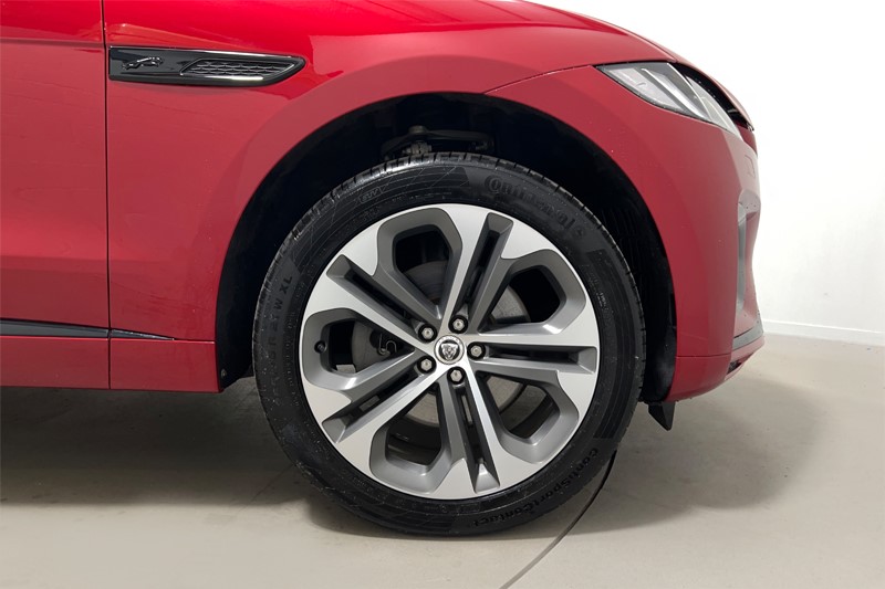 2025 (74) JAGUAR F-PACE 2.0 D200 R-Dynamic HSE Black 90th Anniv 5dr Auto 5494524