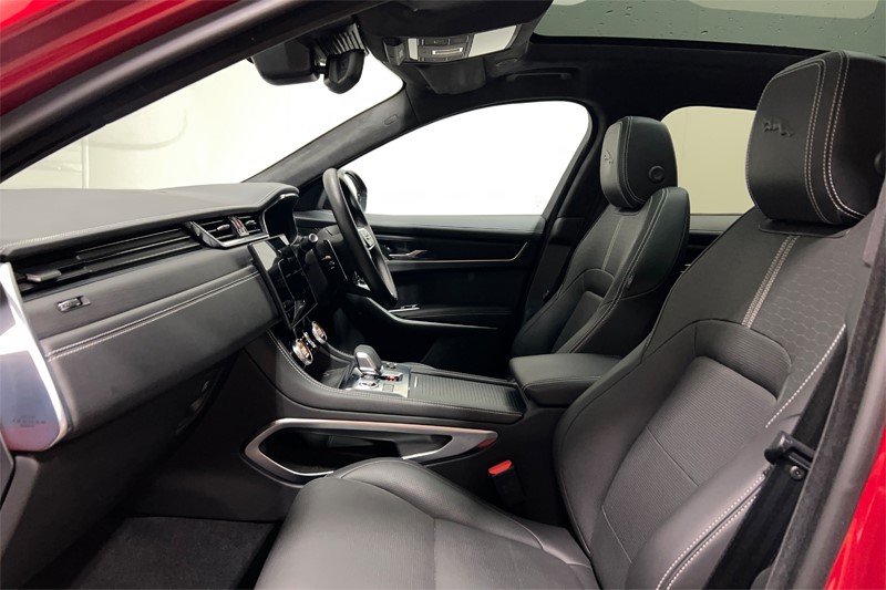 2025 (74) JAGUAR F-PACE 2.0 D200 R-Dynamic HSE Black 90th Anniv 5dr Auto 5494519