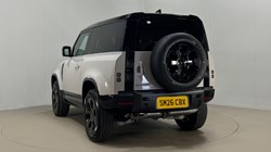 2026 (26) LAND ROVER DEFENDER 3.0 D250 X-Dynamic SE 90 3dr Auto 5449079