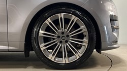 2023 (23) LAND ROVER RANGE ROVER SPORT 3.0 D300 Dynamic SE 5dr Auto 5450692