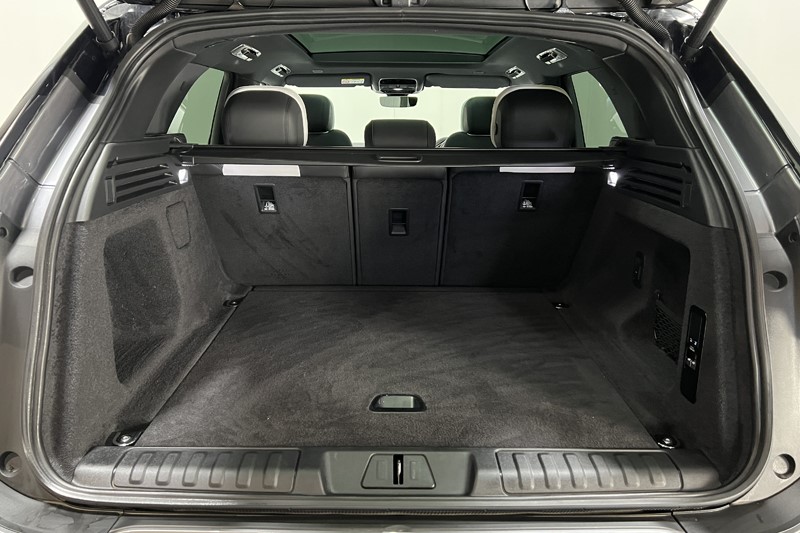 2023 (23) LAND ROVER RANGE ROVER SPORT 3.0 D300 Dynamic SE 5dr Auto 5450723