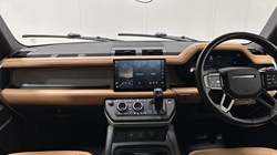 2023 (23) LAND ROVER DEFENDER 3.0 D250 HSE 90 3dr Auto 5449589