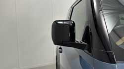 2023 (23) LAND ROVER DEFENDER 3.0 D250 HSE 90 3dr Auto 5449629
