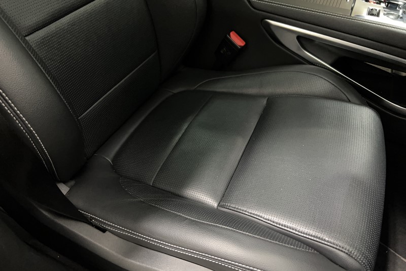 2022 (22) JAGUAR F-PACE 2.0 P250 R-Dynamic Black 5dr Auto AWD 5495157