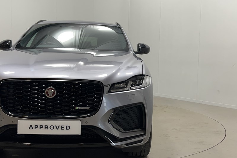 2022 (22) JAGUAR F-PACE 2.0 P250 R-Dynamic Black 5dr Auto AWD 5495192