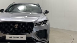 2022 (22) JAGUAR F-PACE 2.0 P250 R-Dynamic Black 5dr Auto AWD 5495192