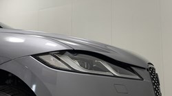2022 (22) JAGUAR F-PACE 2.0 P250 R-Dynamic Black 5dr Auto AWD 5495190