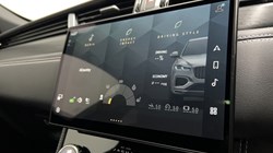 2022 (22) JAGUAR F-PACE 2.0 P250 R-Dynamic Black 5dr Auto AWD 5495167