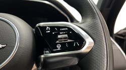 2022 (22) JAGUAR F-PACE 2.0 P250 R-Dynamic Black 5dr Auto AWD 5495160