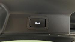 2022 (22) JAGUAR F-PACE 2.0 P250 R-Dynamic Black 5dr Auto AWD 5495182