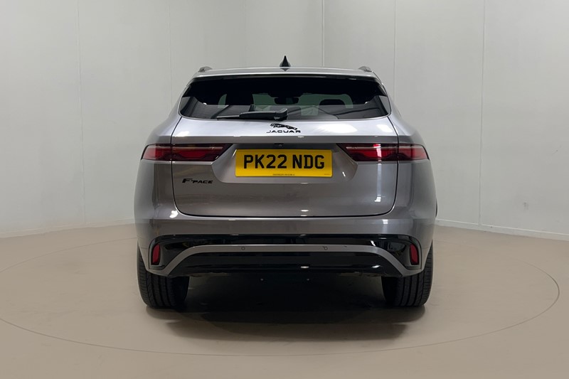 2022 (22) JAGUAR F-PACE 2.0 P250 R-Dynamic Black 5dr Auto AWD 5495146