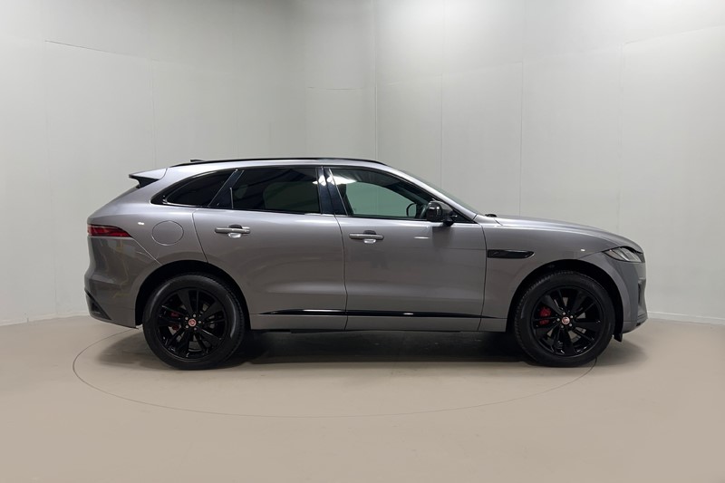 2022 (22) JAGUAR F-PACE 2.0 P250 R-Dynamic Black 5dr Auto AWD 5495145