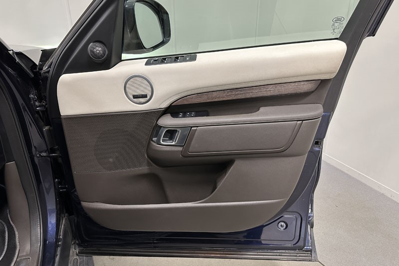2019 (69) LAND ROVER DISCOVERY 3.0 SDV6 HSE 5dr Auto 5532270