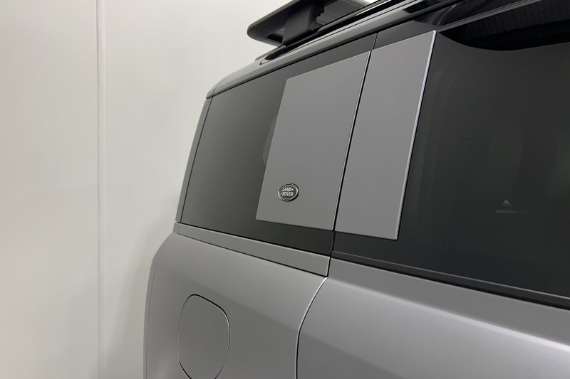 2023 (23) LAND ROVER DEFENDER 3.0 P400 X 110 5dr Auto [6 Seat] 5444906